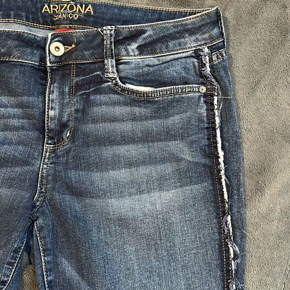 Arizona Jeans Company Juniors Ankle Jeans Size 9 - Picture 5 of 8